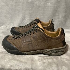 Scarpa Men's 9 Brown Leather Hiking Shoes Vibram Sole Outdoor Flaw